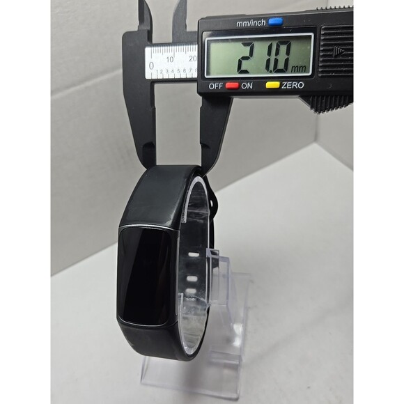 Fitbit Charge 5 Fitness Tracker GPS SpO2 Sleep Monitor Activity W/ Charger Watch - Picture 6 of 14